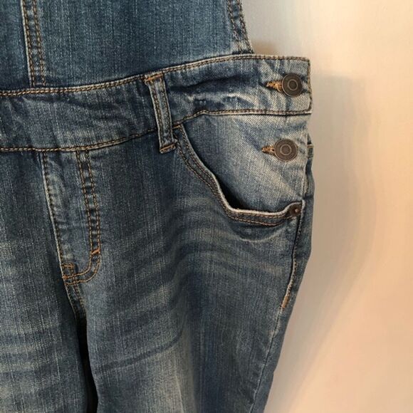 MOSSIMO DENIM SIZE SMALL MEDIUM BLUE SLIM LEG OVERALLS - Picture 6 of 11